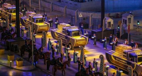 رژه فراعنه در خیابان های قاهره