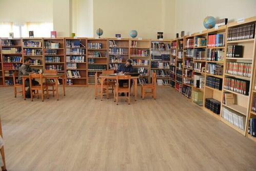 عضویت در كتابخانه های عمومی كرمانشاه روز میلاد امام رضا (ع) مجانی شد