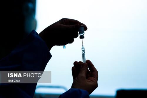 تحویل ۲۰۰ هزار دوز دیگر از واکسن برکت به وزارت بهداشت