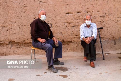 نیمی از سالمندان کشور از چاقی رنج می برند