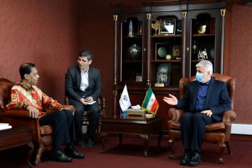 بن قادر: بانوان ایران الگوی مناسبی برای تبلیغ حجاب در جهان هستند