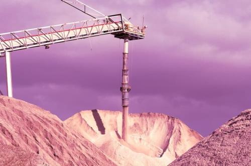 بزرگترین منبع ارزشمندترین ماده جدید دنیا را کشف کردیم!