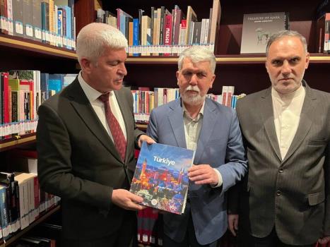 آغاز سال فرهنگی ایران-ترکیه با حافظ