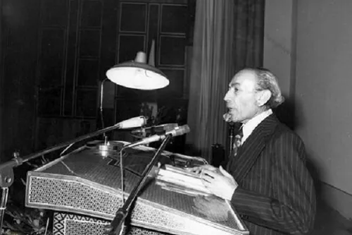 چهره زخمی ایران در شعر در امواج سند