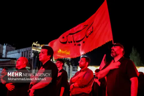ای بی کفن که بر کفن خلق، نام توست