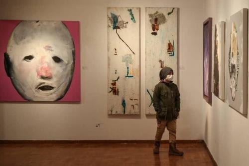 فروش آثار هنری برای پشتیبانی از بیماران مبتلا به سرطان